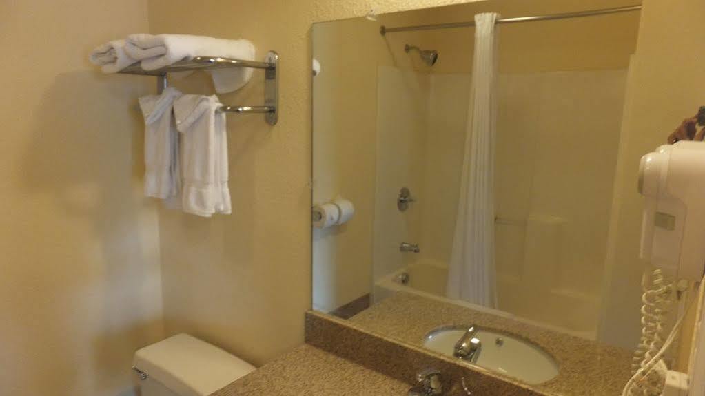 Turtle Bay Lodge Redding Ngoại thất bức ảnh