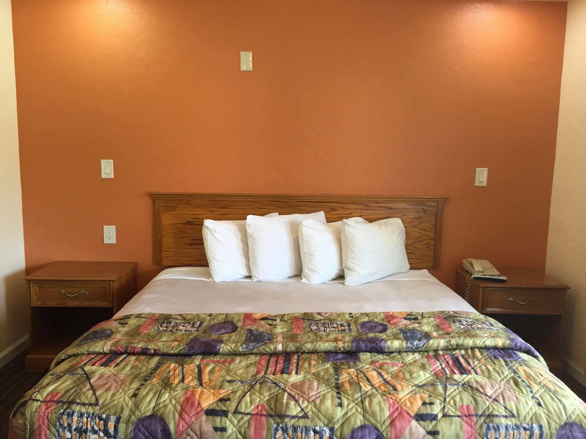 Turtle Bay Lodge Redding Ngoại thất bức ảnh